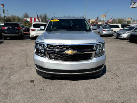 2019 Chevrolet Suburban LT