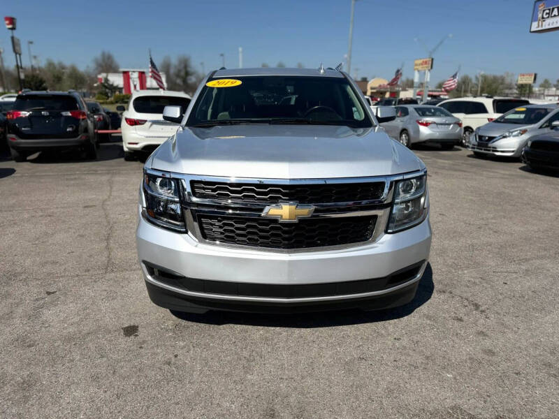 2019 Chevrolet Suburban LT