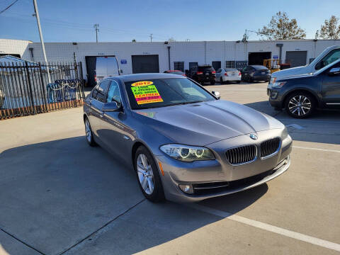 2012 BMW 5 Series 528i