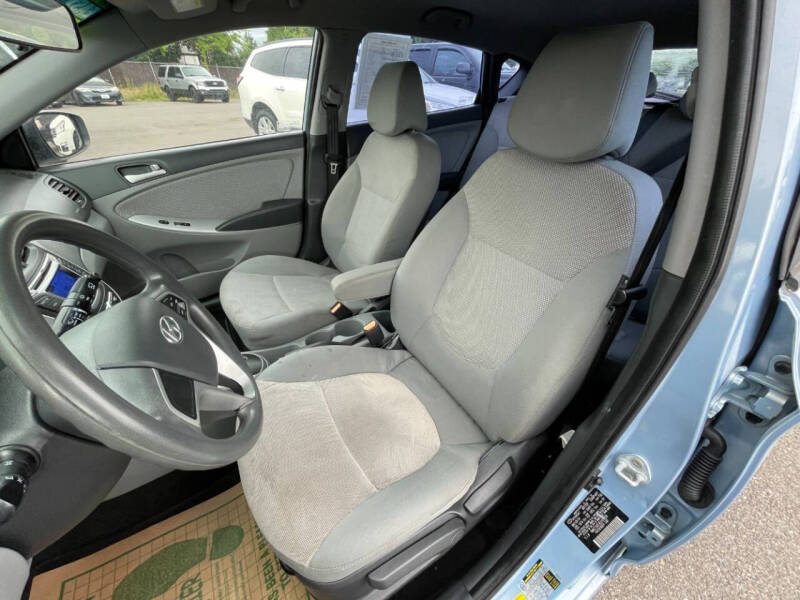2014 Hyundai Accent GS