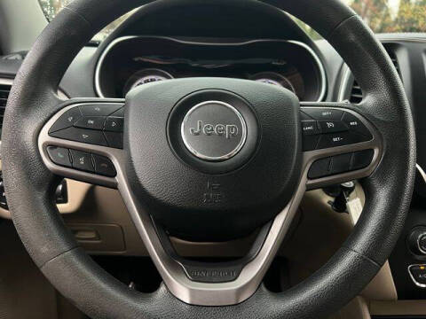 2019 Jeep Cherokee Latitude