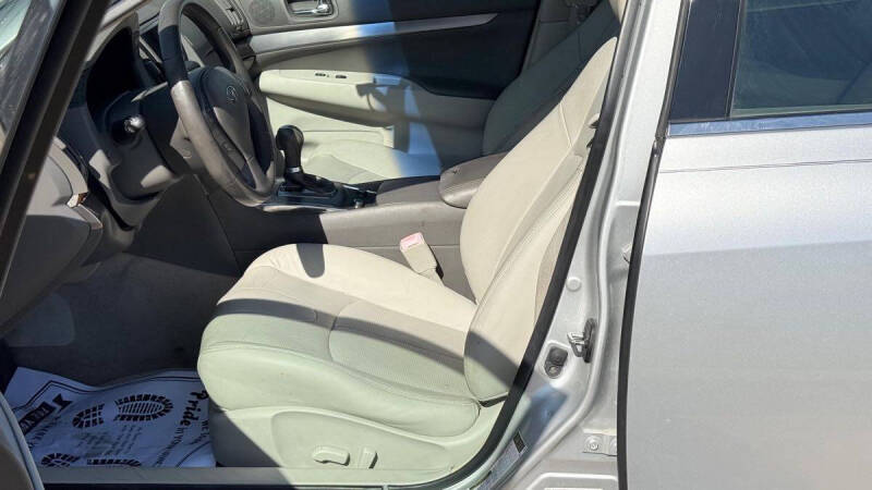 2011 Infiniti G25 Sedan Journey