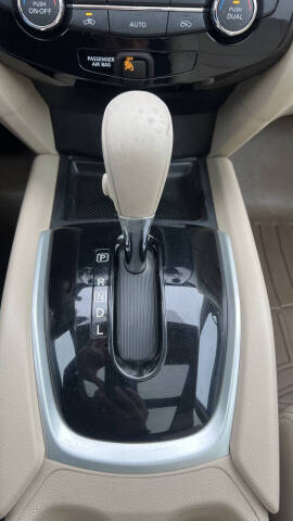 2015 Nissan Rogue SL