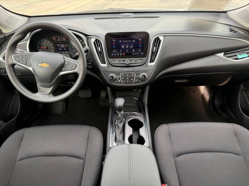 2022 Chevrolet Malibu LT