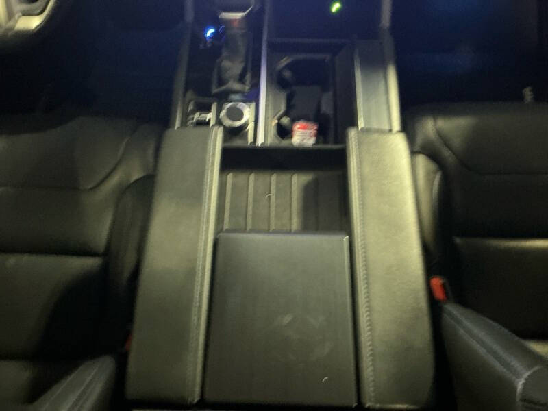 2022 Toyota Tundra Platinum