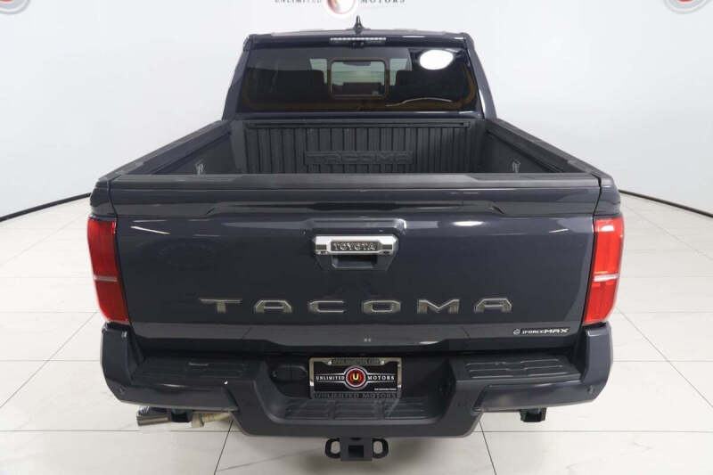 2024 Toyota Tacoma Limited HV
