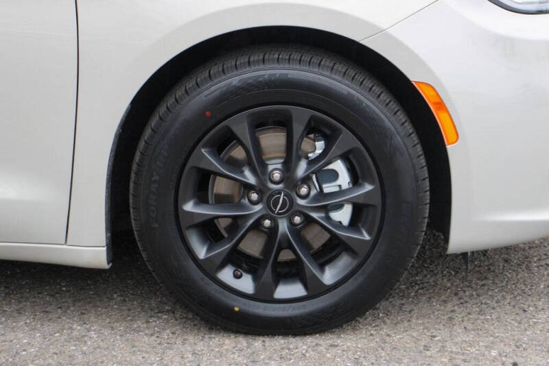 2021 Chrysler Pacifica Touring