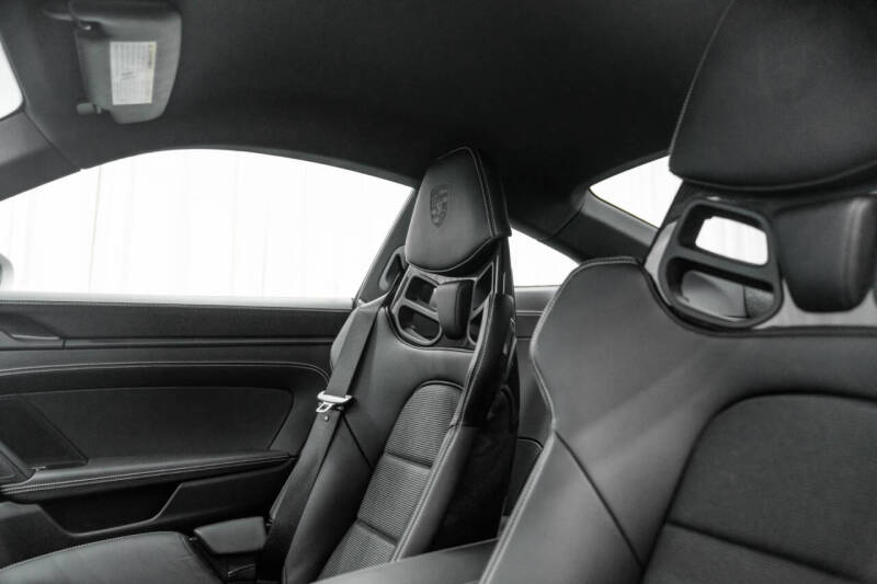 2024 Porsche 911 GT3 Touring