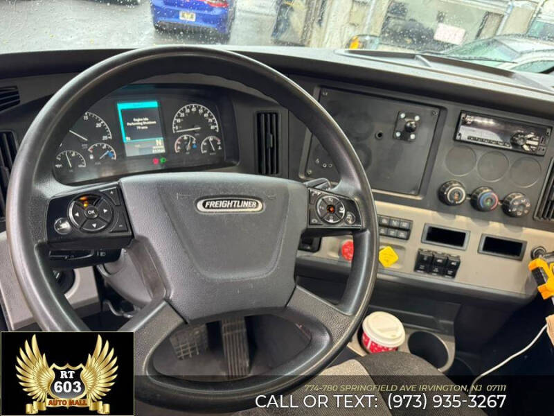 2019 Freightliner Cascadia