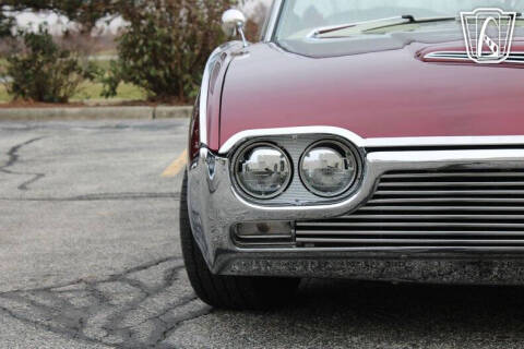 1962 Ford Thunderbird