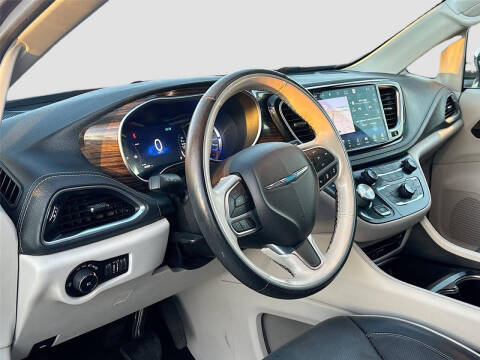 2021 Chrysler Pacifica Hybrid Limited
