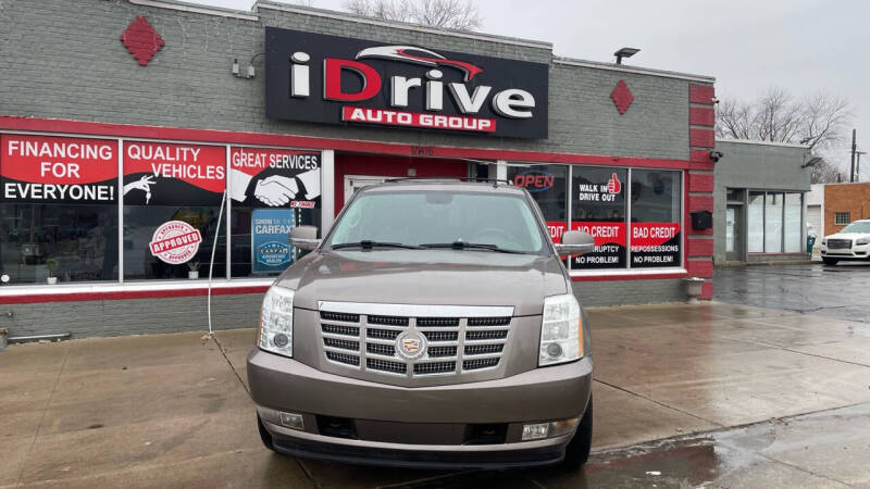 2012 Cadillac Escalade for sale at iDrive Auto Group in Eastpointe MI