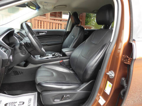 2017 Ford Edge Titanium