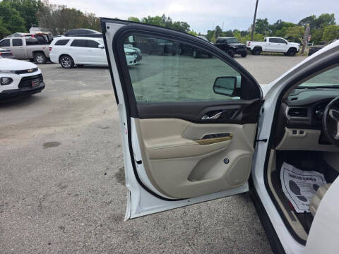 2019 GMC Acadia Denali