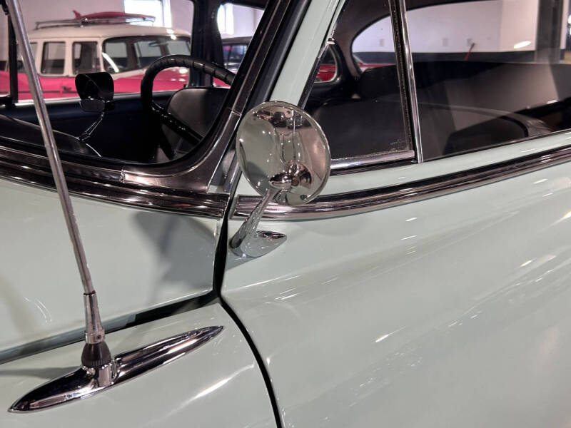 1954 Pontiac Chieftain