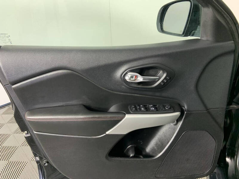 2018 Jeep Cherokee Trailhawk