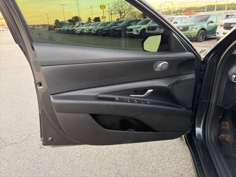 2023 Hyundai Elantra