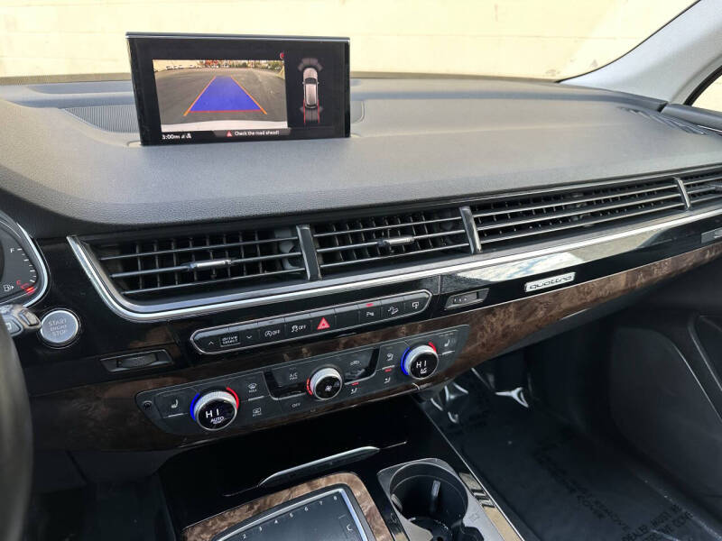 2017 Audi Q7 3.0T quattro Premium Plus