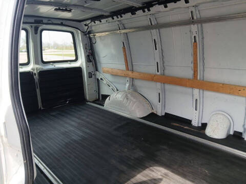 2017 Chevrolet Express 2500