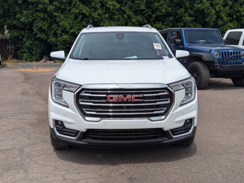 2023 GMC Terrain SLT