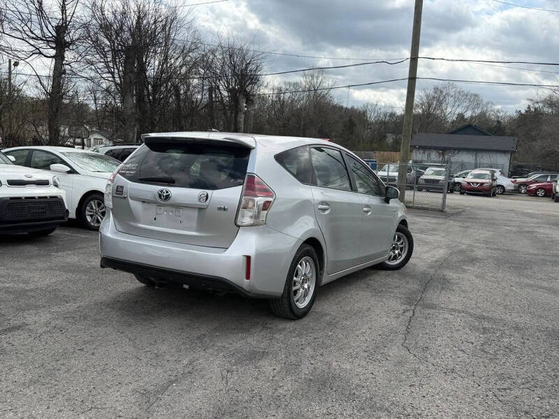 2015 Toyota Prius v Three