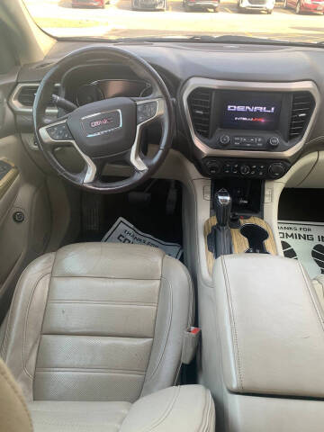 2018 GMC Acadia Denali