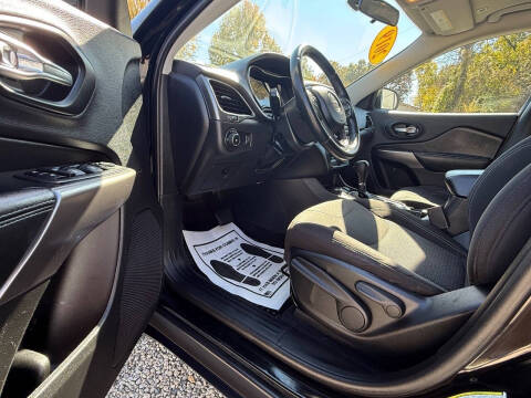 2019 Jeep Cherokee Latitude