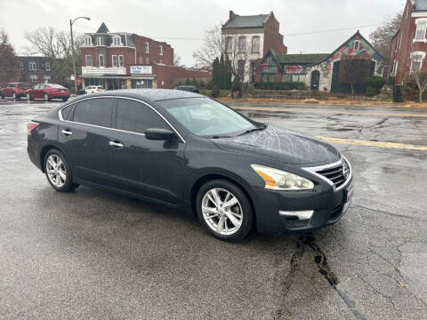 2013 Nissan Altima for sale at DC Auto Sales Inc in Saint Louis MO