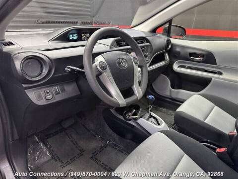 2014 Toyota Prius c Three