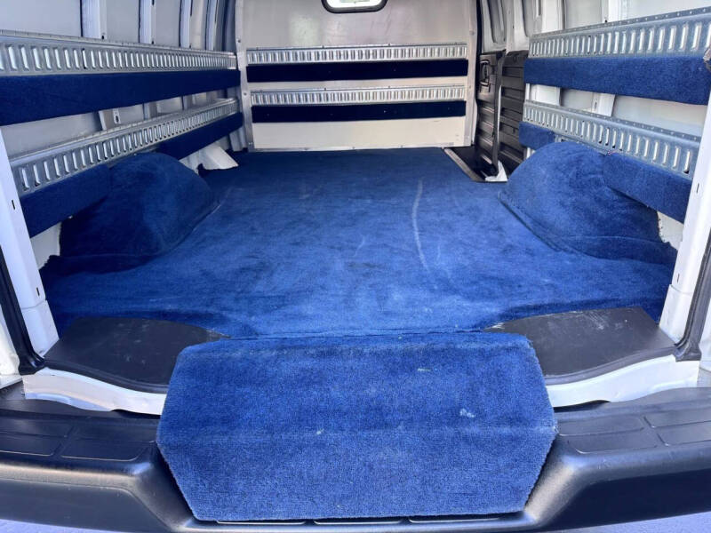 2019 Chevrolet Express 2500