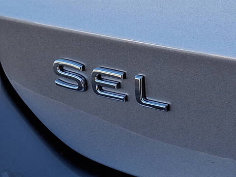 2026 Volkswagen Taos SEL 4Motion