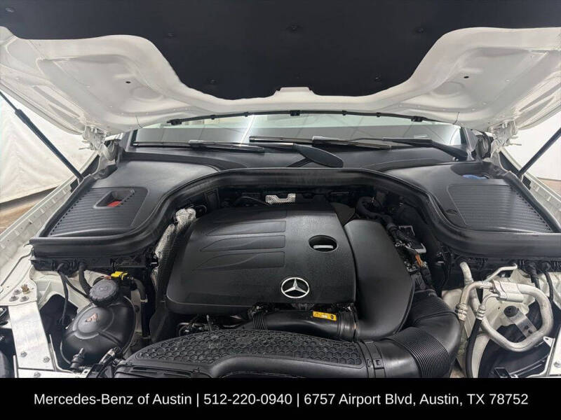 2021 Mercedes-Benz GLC GLC 300