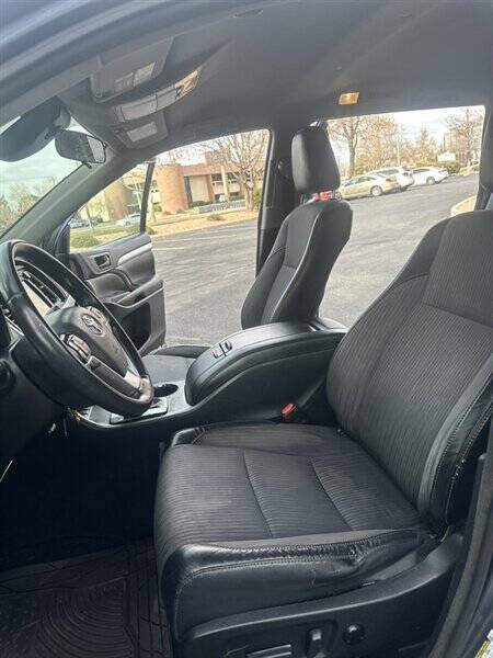 2017 Toyota Highlander LE Plus