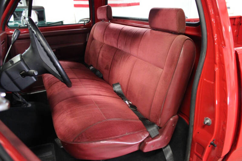 1989 Dodge D150 Pickup