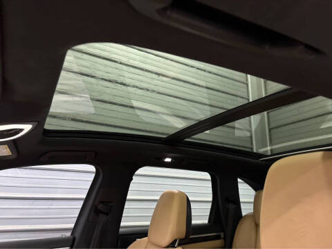 2017 Porsche Cayenne Platinum Edition
