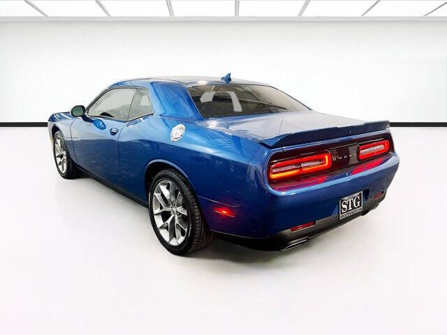 2022 Dodge Challenger SXT