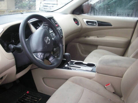 2017 Nissan Pathfinder