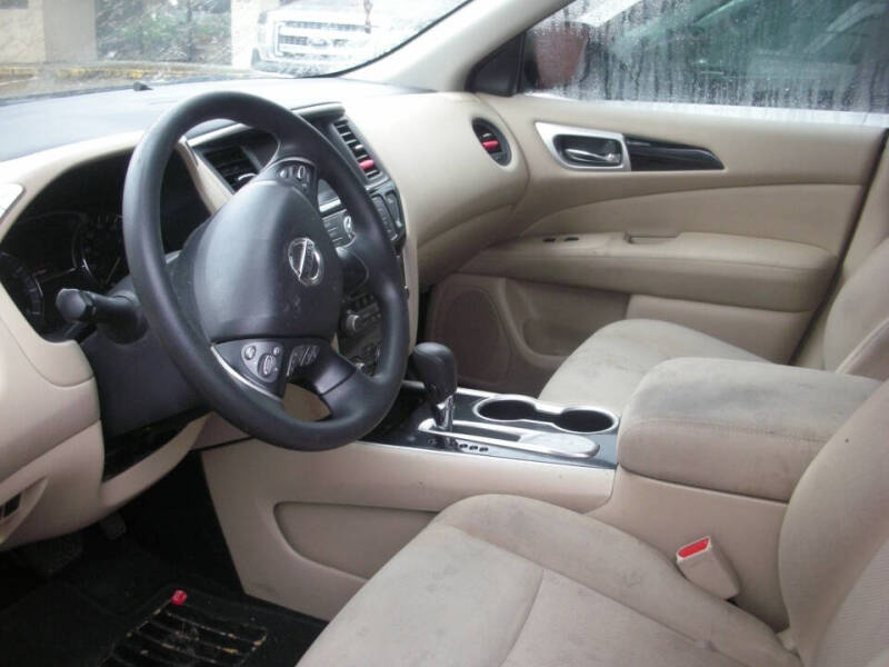 2017 Nissan Pathfinder