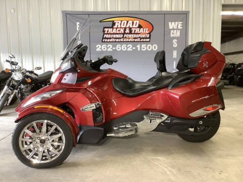 2016 Can-Am Spyder® RT Limited 6-Spee