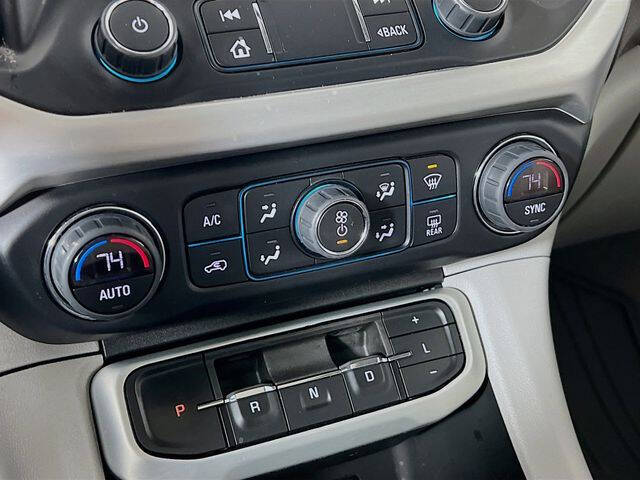 2022 GMC Acadia SLT