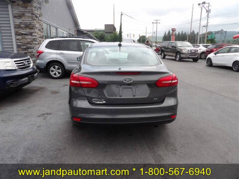 2015 Ford Focus SE