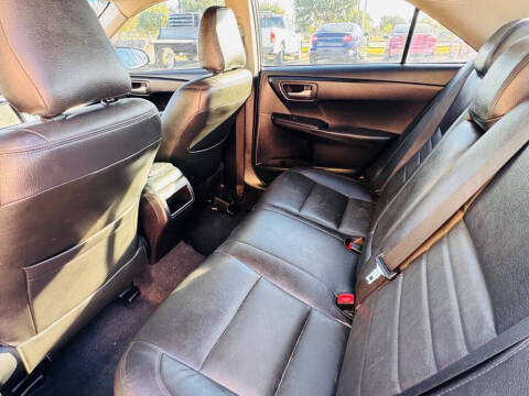 2017 Toyota Camry LE