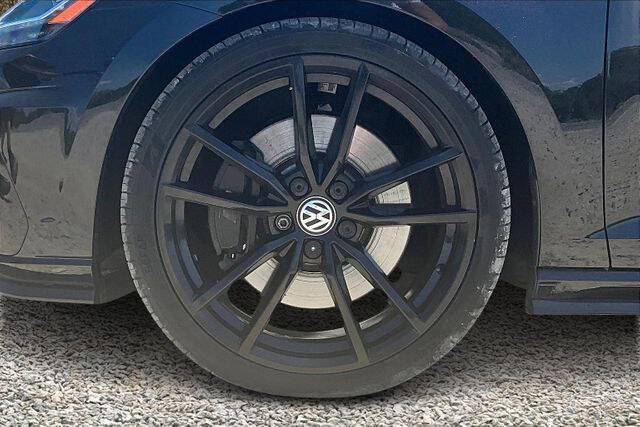 2019 Volkswagen Golf R 4Motion