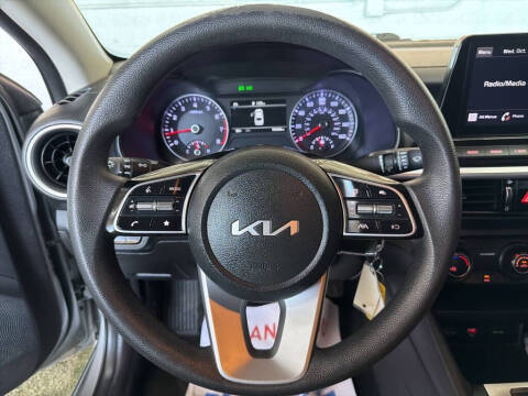 2022 Kia Forte LXS
