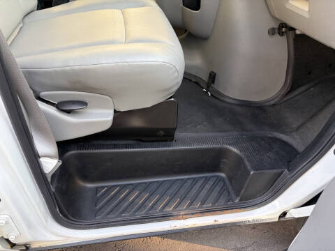 2011 Ford E-Series E-150