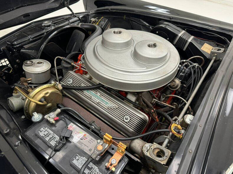 1957 Ford Thunderbird