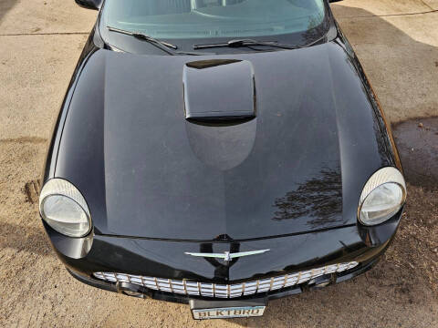 2005 Ford Thunderbird Deluxe