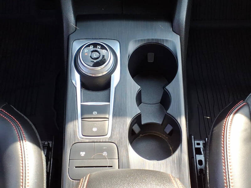 2023 Ford Escape ST-Line