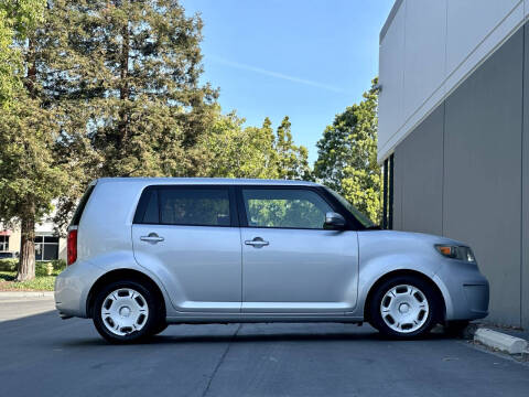 2008 Scion xB