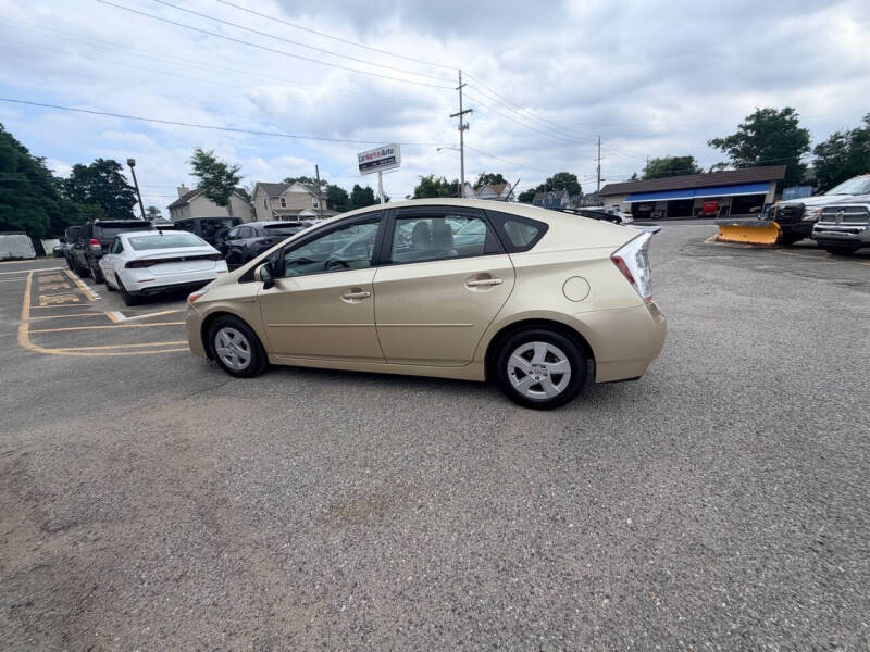 2011 Toyota Prius Two
